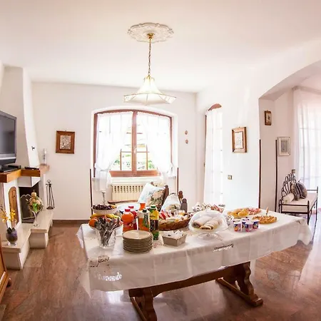 Anna 3*